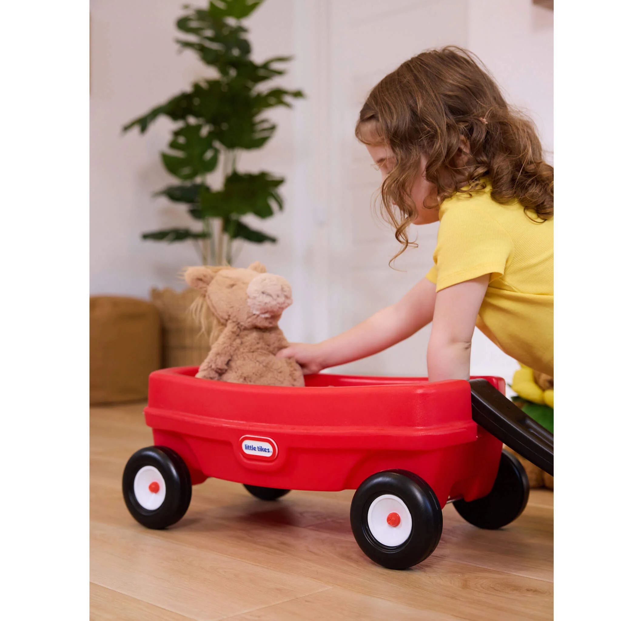 Little Tikes Lil' Wagon Toy - Image 4