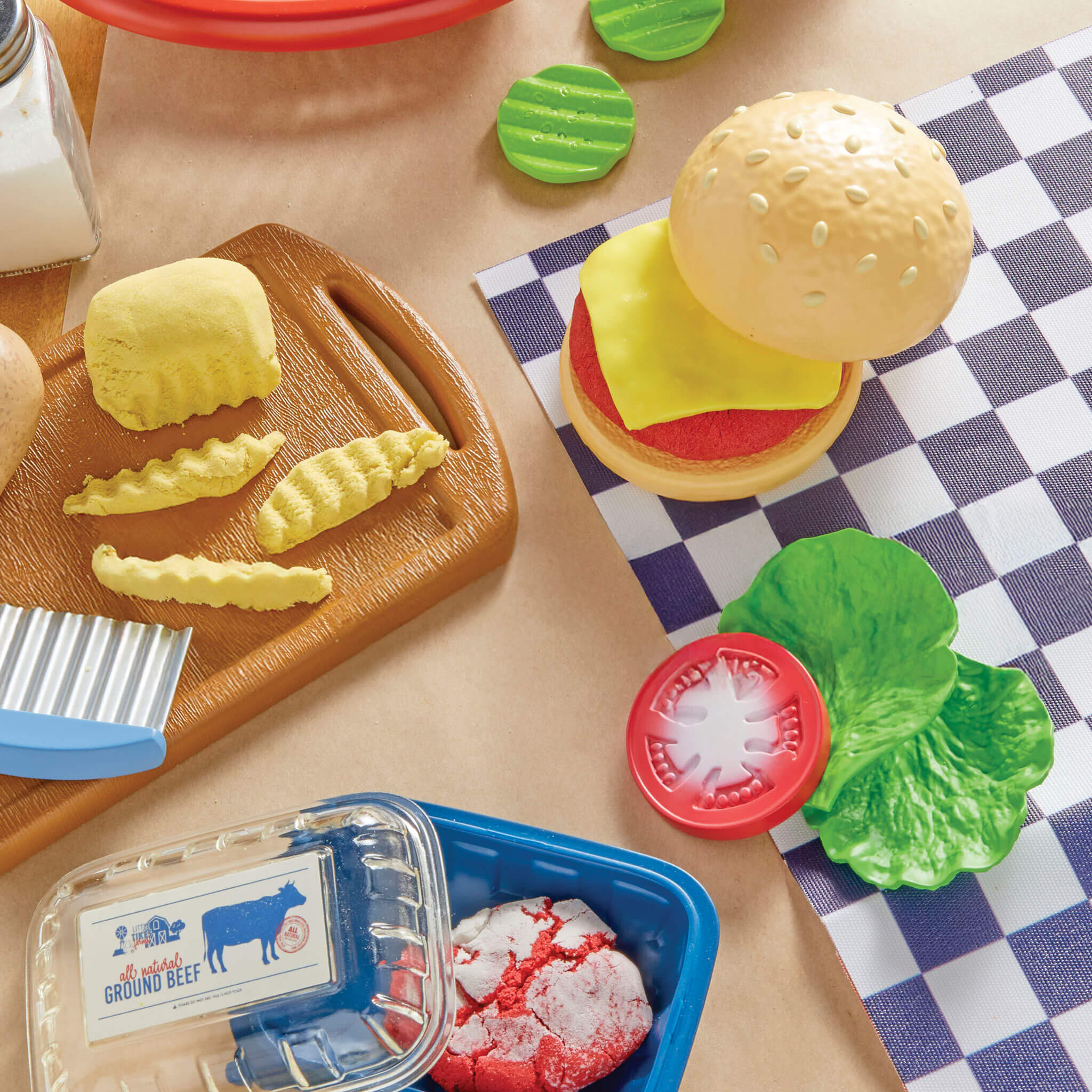 Little Tikes Creative Chefs Cheeseburger and Fries Kit Utensil - Image 6